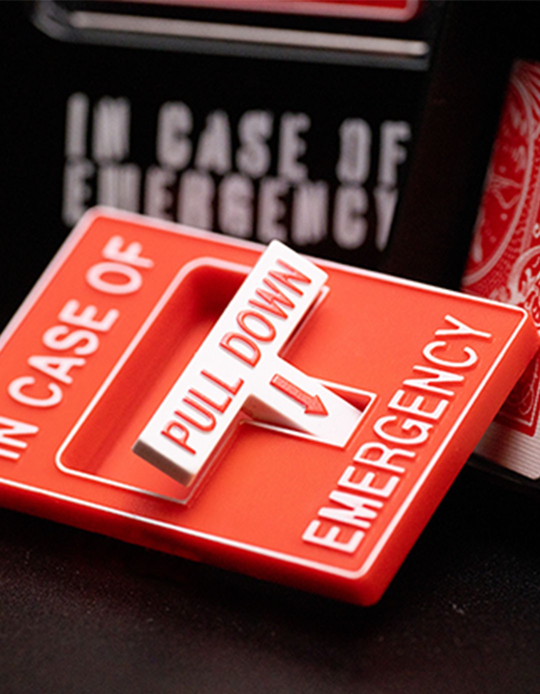 In Case of Emergency (gimmick si instructiuni online) by Adam Wilber and Vulpine
