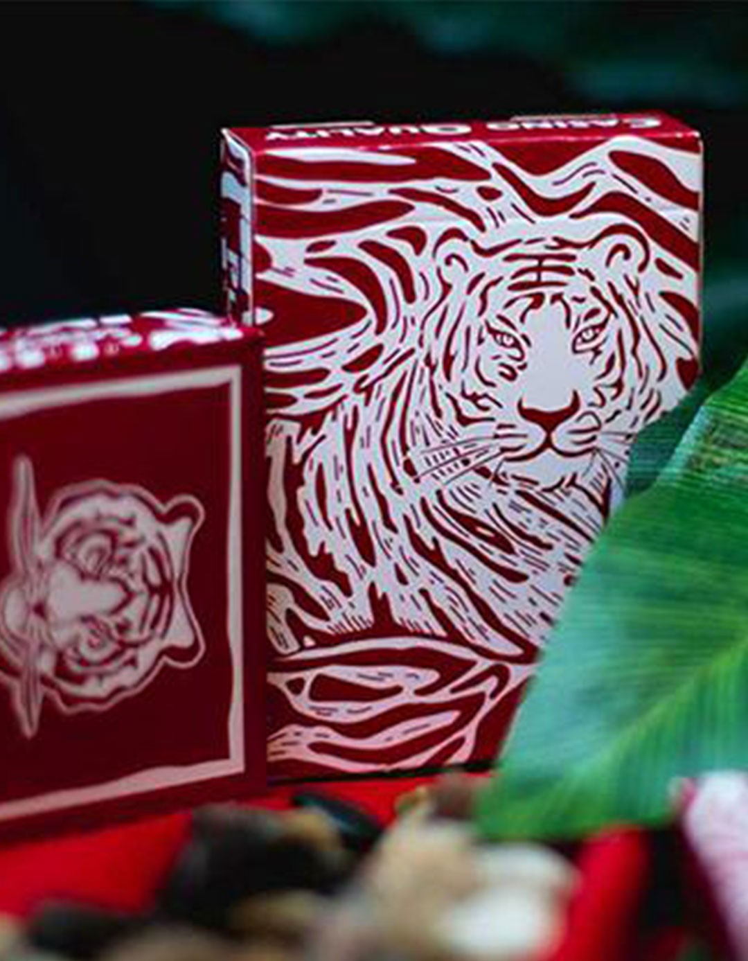 The Hidden King Luxury Edition - Rosu - Carti de joc