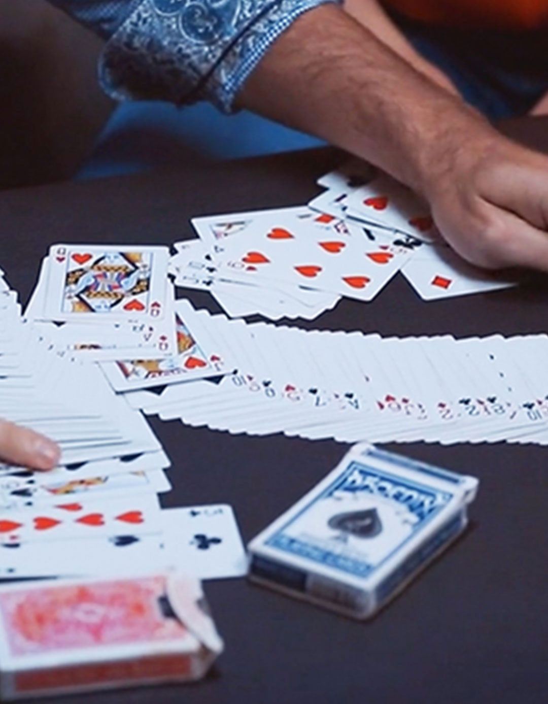 Trojan Deck Standard Index (Gimmicks si instructiuni online) by Joshua Jay + 2 pachete phoenix