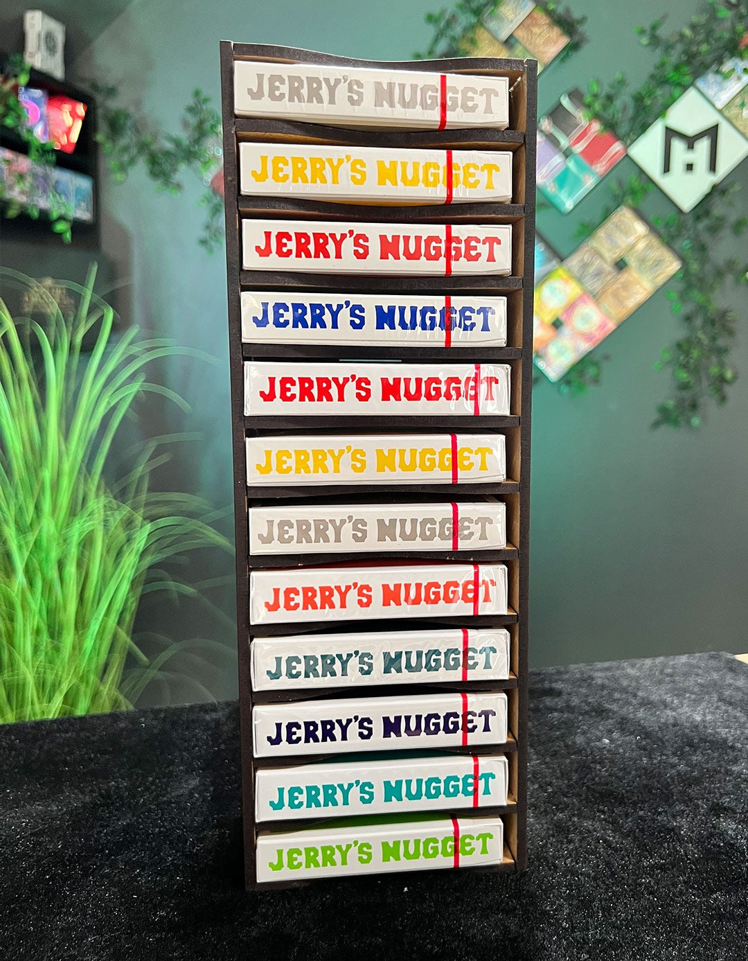 Tower Shelf - Suport 12 pachete carti de joc - Natur - Personalizabil
