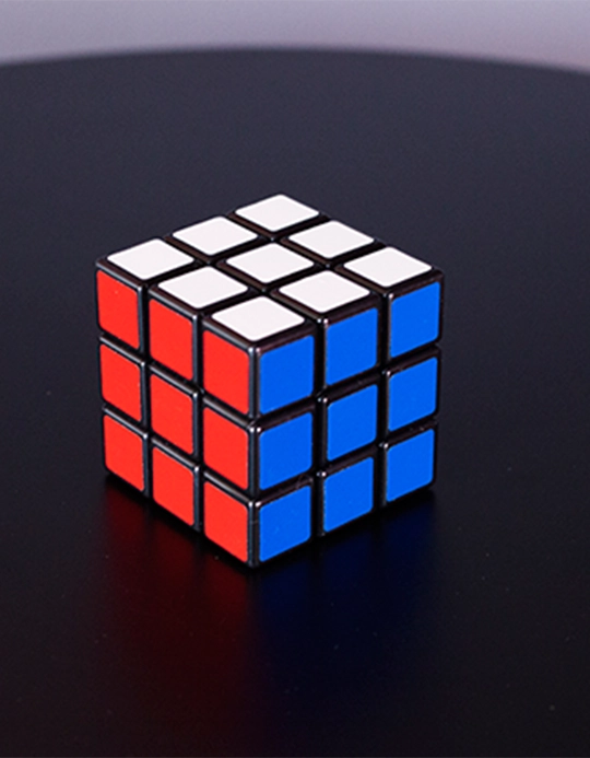 RD Regular Cube by Henry Harrius