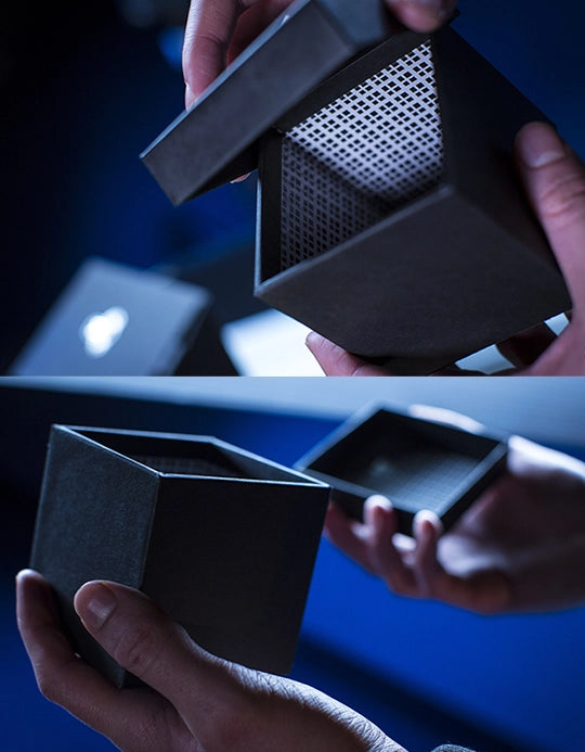 The Gift Black (Gimmick Si Instructiuni Online) by Angelo Carbone