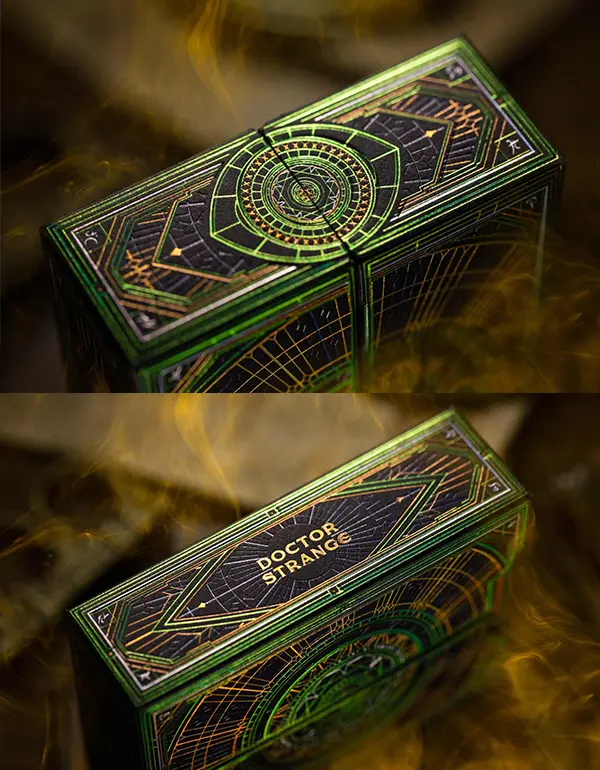 Doctor Strange (PVC) V2 Mirror Dimension - Carti de joc deluxe ed. limitata