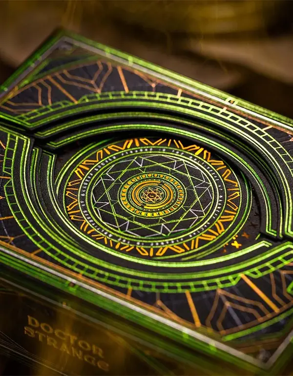 Doctor Strange (PVC) V2 Mirror Dimension - Carti de joc deluxe ed. limitata