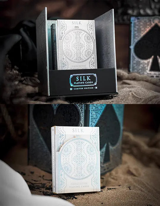 The Silk Black Boxset - Set carti de joc ed. limitata deluxe