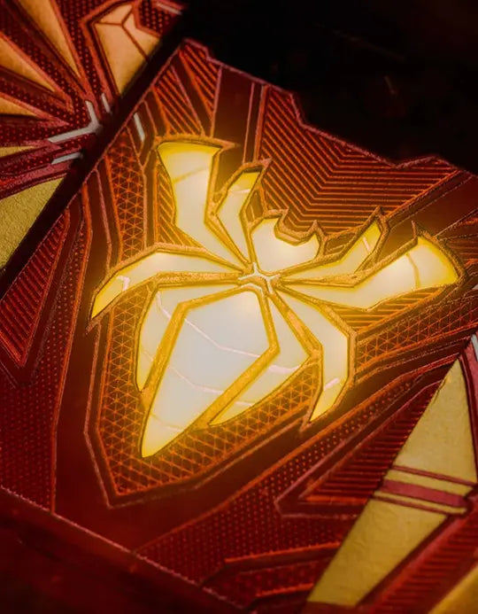 Spider-Man: Iron Spider Armor Playing Cards (Classic) - Ed limitata