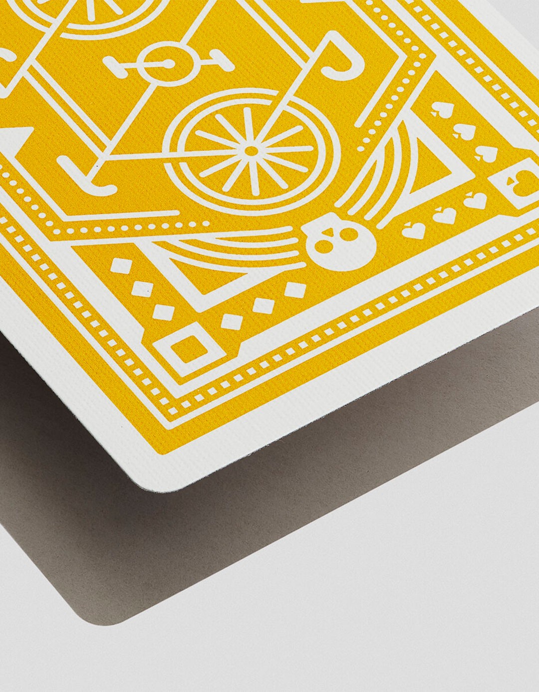 DKNG (Yellow Wheel) by Art of Play - Carti de joc