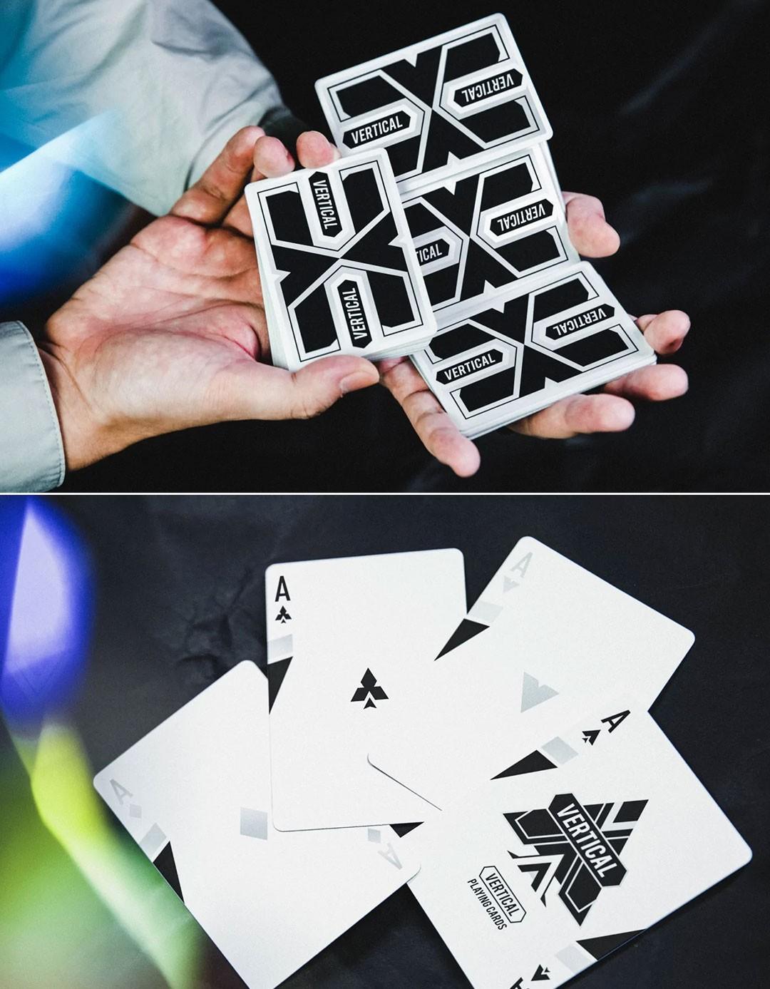 Vertical (Negru) - Carti de joc