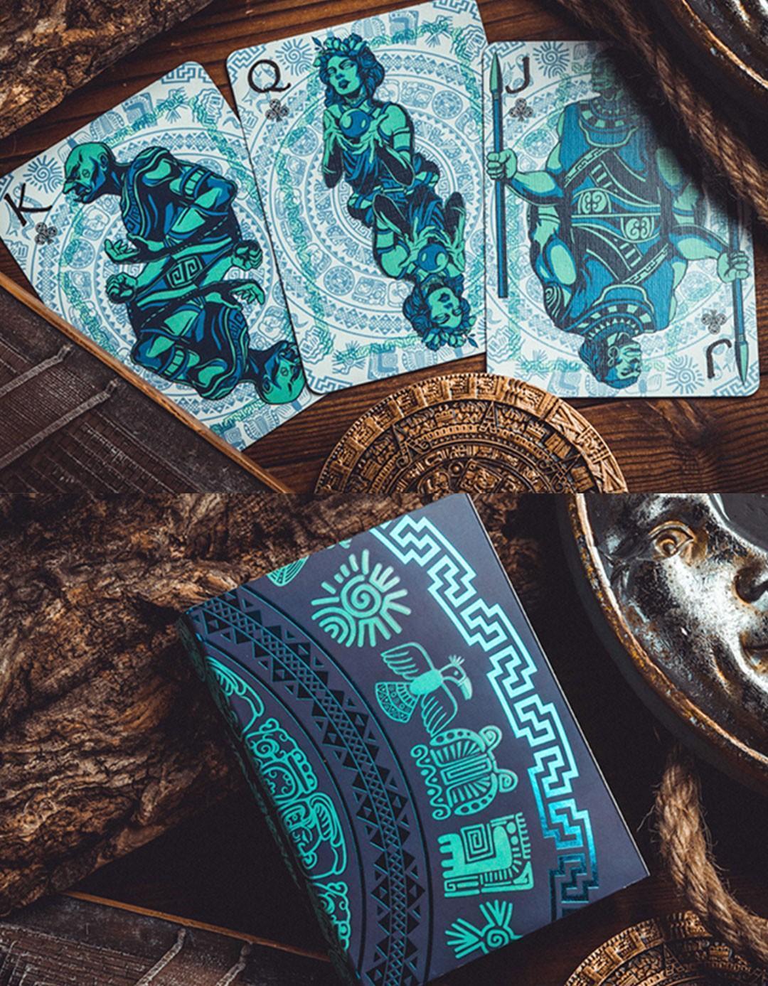 Maya Moon - Carti de joc