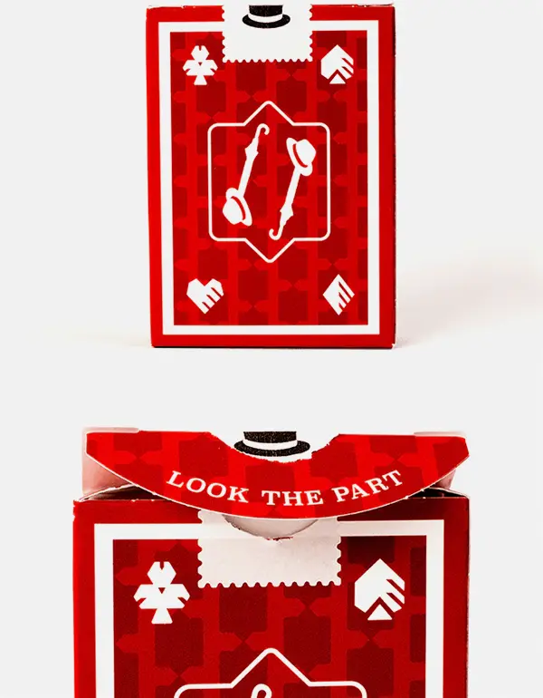 Deluxe Playing Cards - Red tuck case