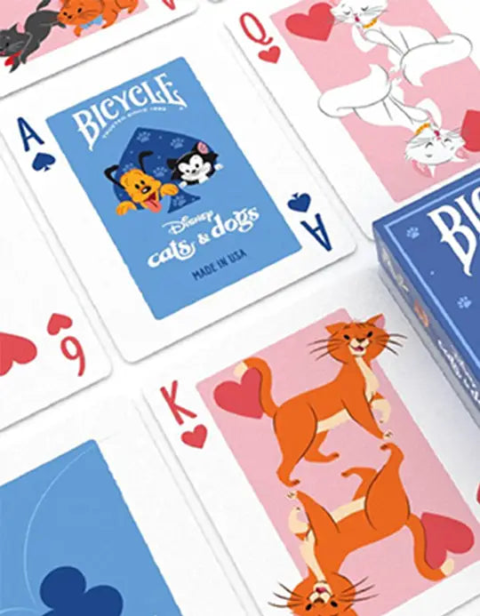 Bicycle Disney Cats and Dogs - Carti de joc