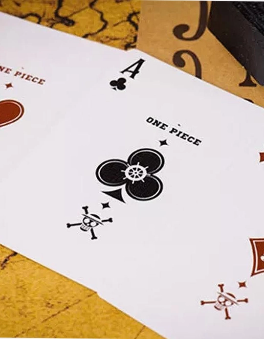 One Piece Mihawk - Carti De Joc