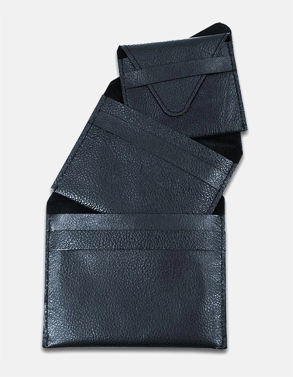 nest of wallets