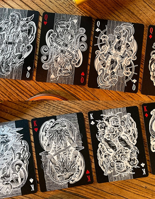 Pirate (Night) - Carti de Joc Cu Cutie Mecanica