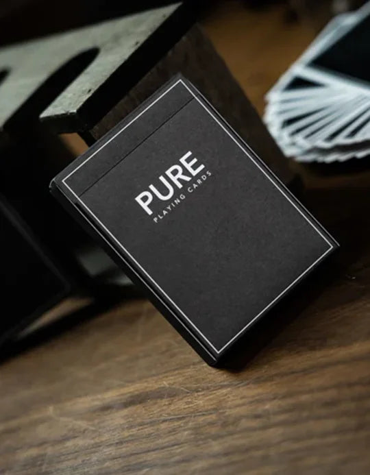 Pure Black - Carti de joc