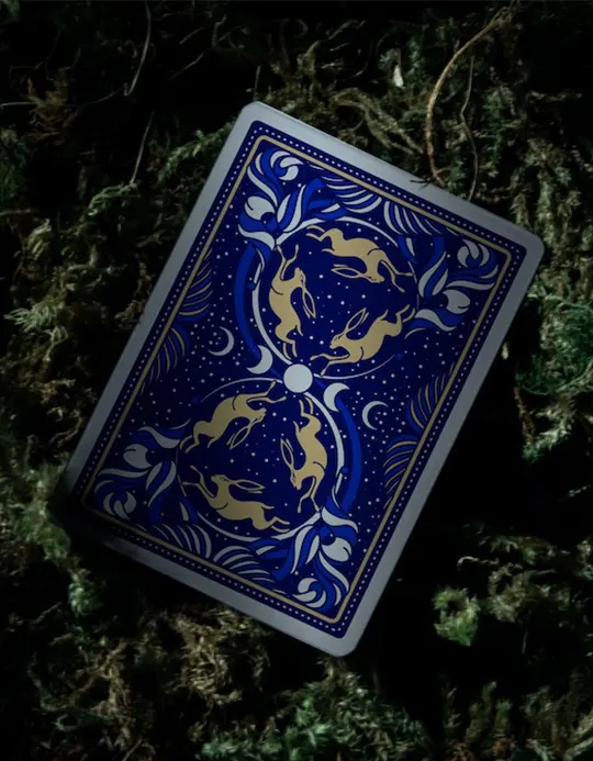 Under the Moon (Moonrise Pink) - Carti de joc